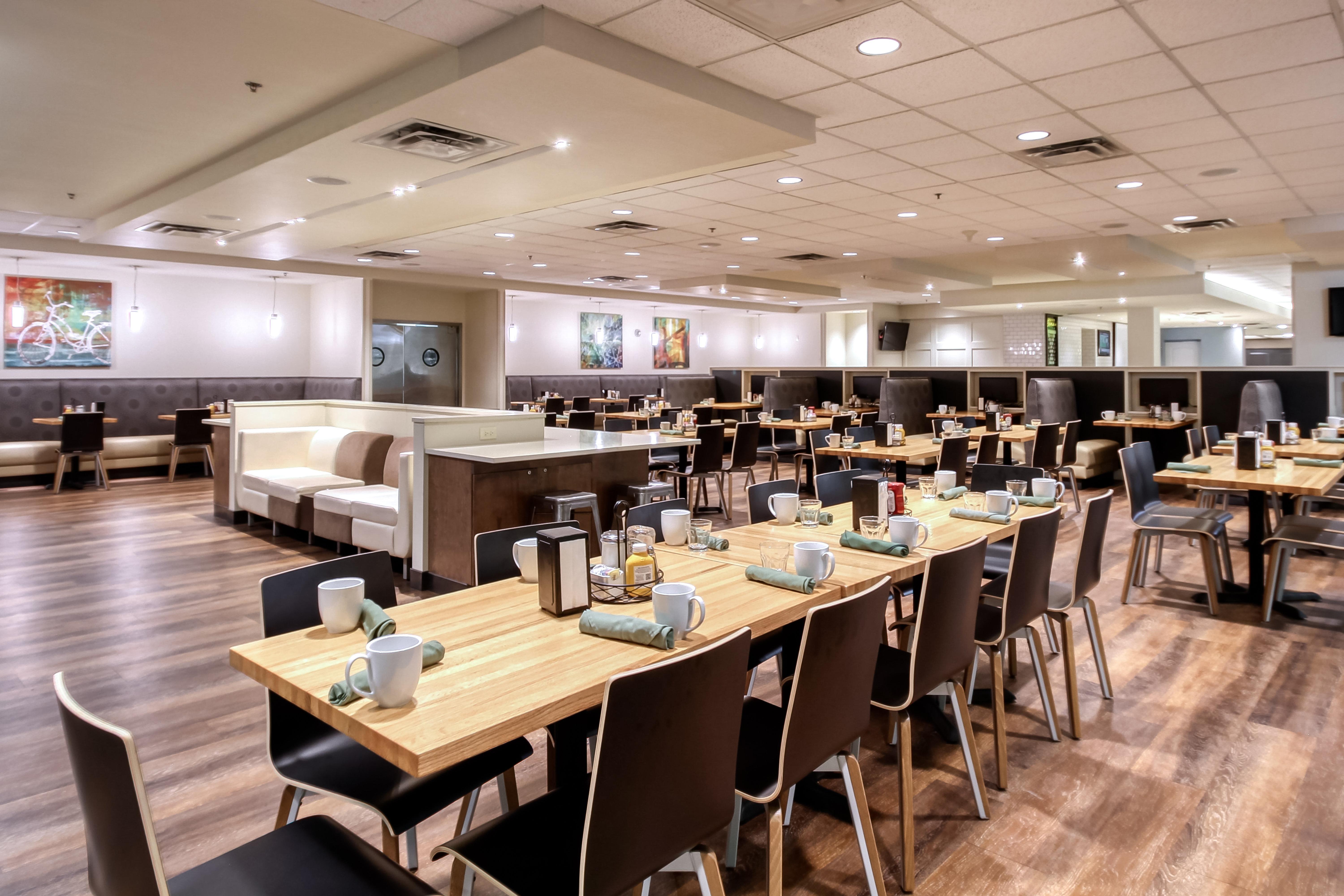 Holiday Inn & Suites Atlanta Airport North By Ihg College Park Ngoại thất bức ảnh