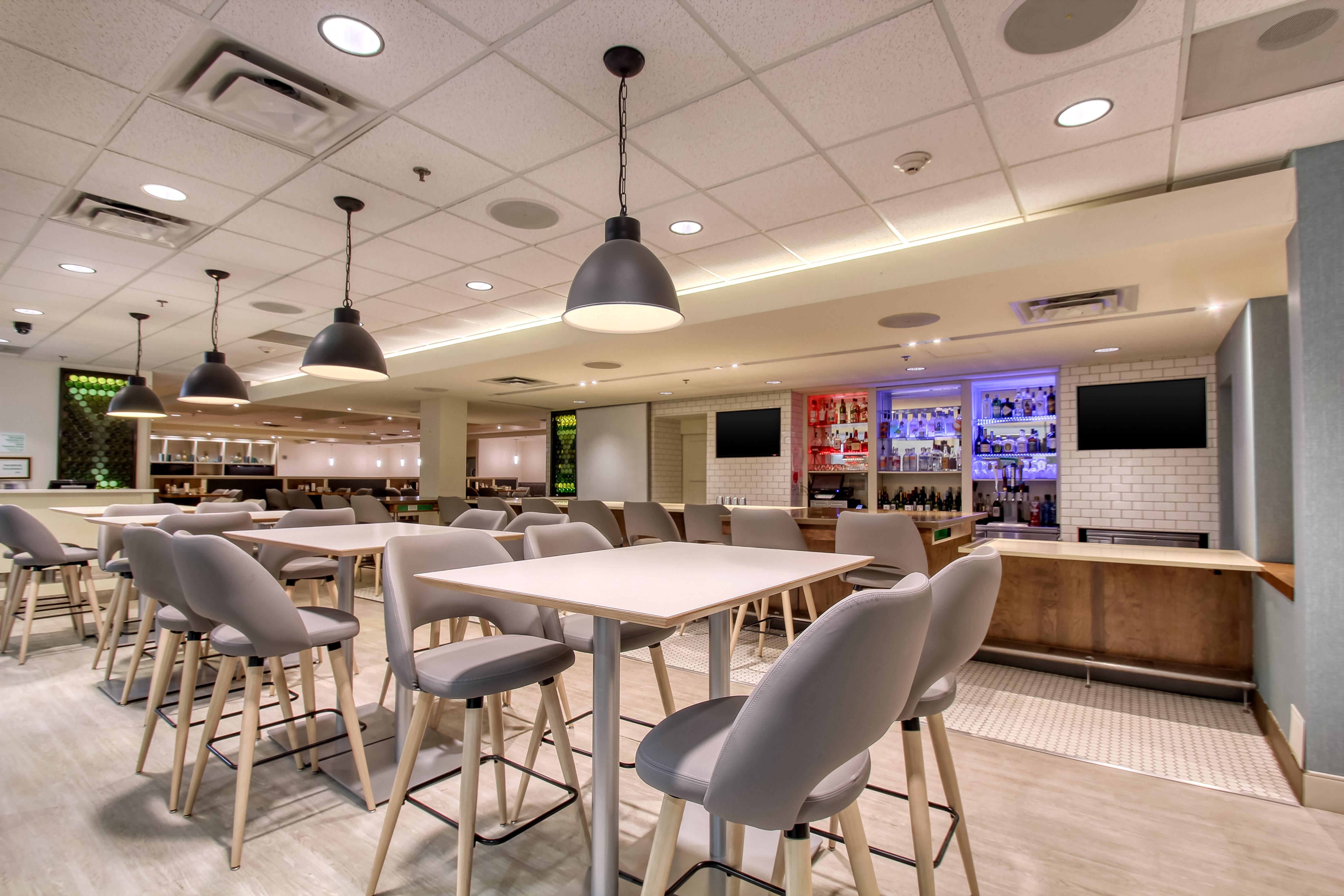 Holiday Inn & Suites Atlanta Airport North By Ihg College Park Ngoại thất bức ảnh