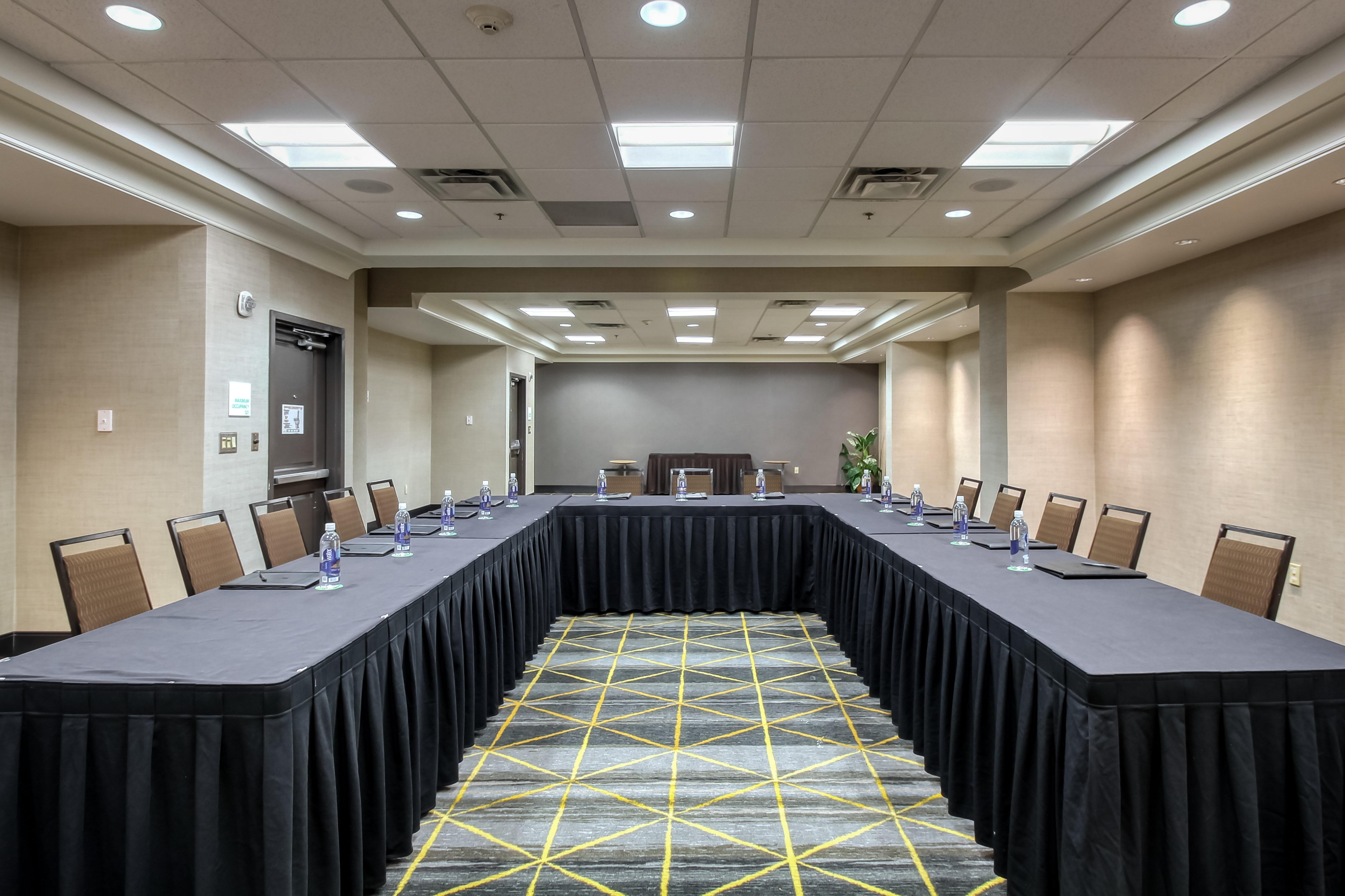 Holiday Inn & Suites Atlanta Airport North By Ihg College Park Ngoại thất bức ảnh