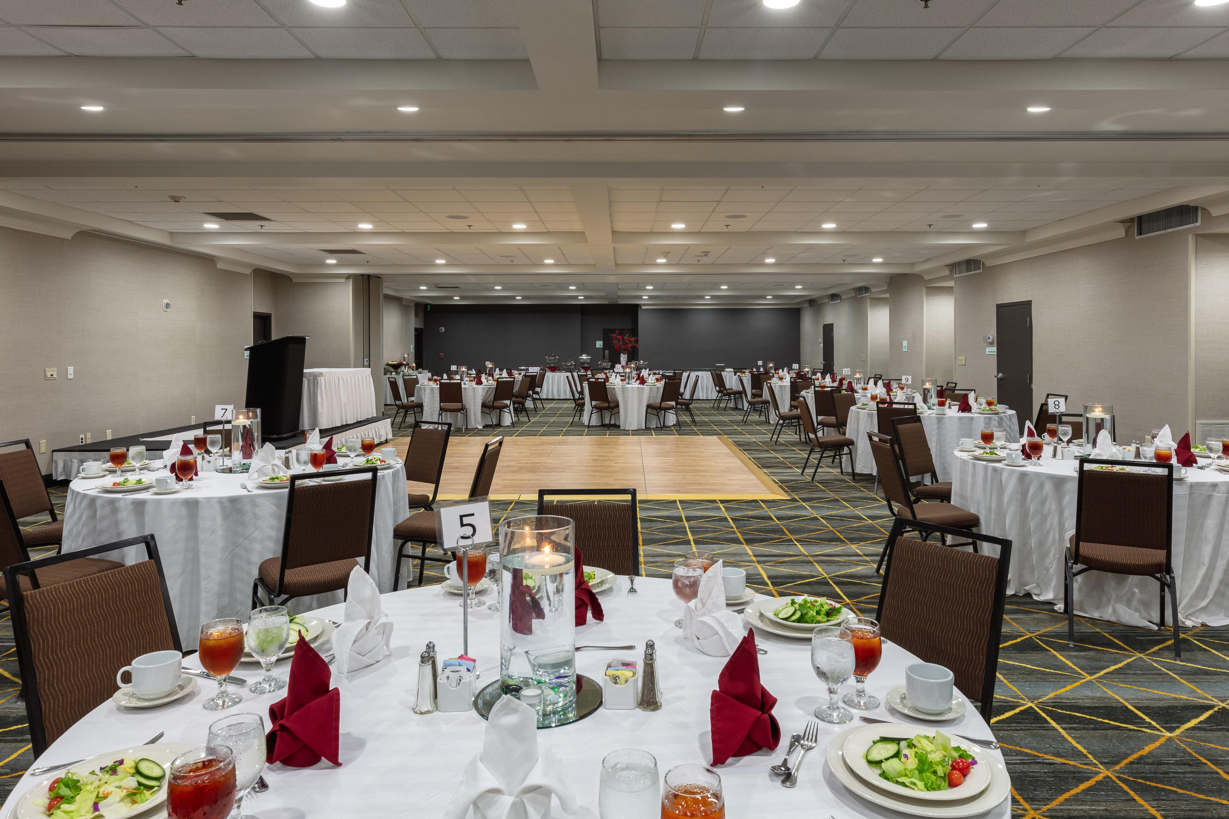 Holiday Inn & Suites Atlanta Airport North By Ihg College Park Ngoại thất bức ảnh